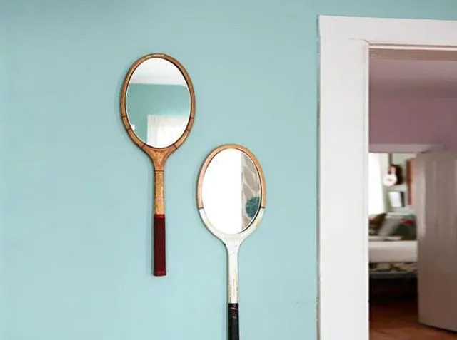 Miroirs en forme de raquettes